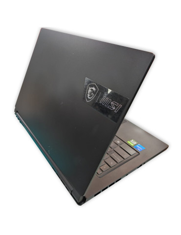 Reacondicionado: Portátil MSI Stealth 15M 15B1 15,6''/Intel® Core™ i7/32GB/1TB NVME SSD/NVIDIA® GeForce RTX™ 3060/WIN11 Pro